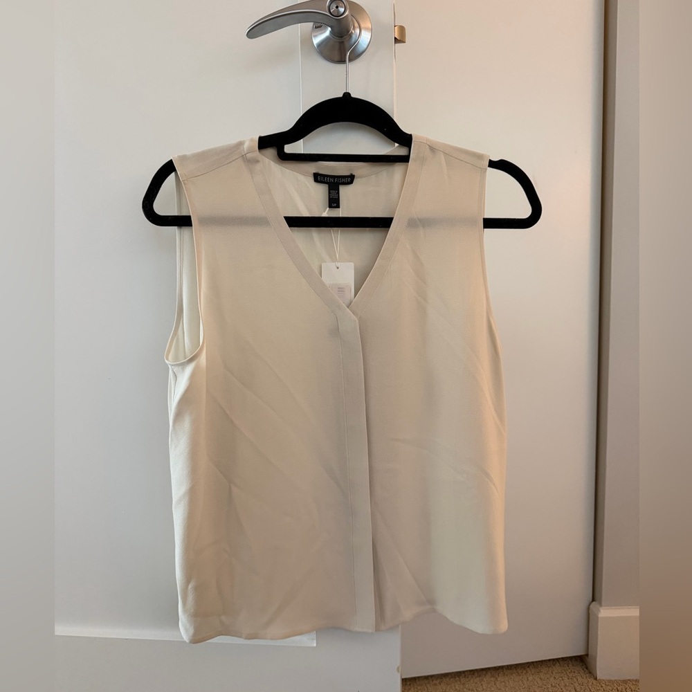 Eileen Fisher Cream V-Neck Sleeveless Blouse